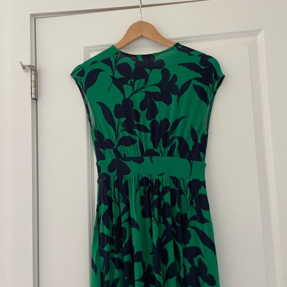 NWOT Boden Vanessa Jersey Wrap Maxi Dress Silhouette Bloom Floral - Picture 11 of 11